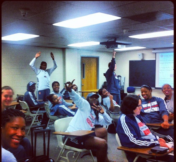 The Mystics preparing for the Storm with a film session in Seattle (photo: officialwashingtonmystics)