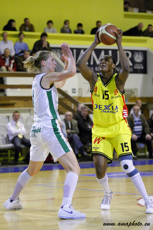 Irina Medvedeva sera-t-elle là ce soir pour contrer Pauline Akonga ? (photo: Ch. Béka/www.amaphoto.eu)