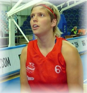 Fannie Vandesteene (Castors Braine), c'est fini