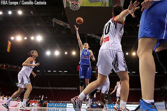 Une nouvelle étoile pour Ann Wauters (photo: FIBA Europe/Ciamilo/Castoria)