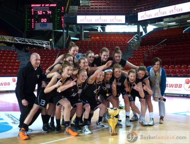 Finales AWBB/VBL - Le trophée cadettes pour SKW