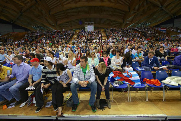 L'ambiance à La Coque, 3.000 spectateurs pour un match de basket féminin au Luxembourg (photo: lessentiel.lu)