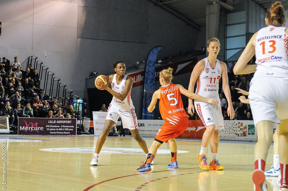 Emma Meesseman et Julie Vanloo se sont croisées (photo: Emmanuel Roussel / esbvalm.fr)