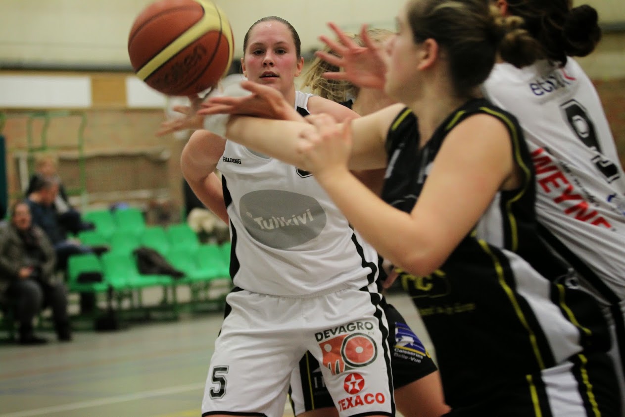 Lien Delmulle et les Flandriennes ont fini par émerger (photo: Eddy Lippens)