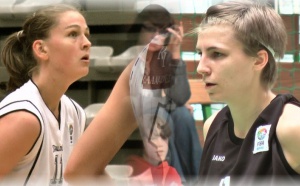 Sara Leemans ET Emma Meesseman, ensemble, Player of the Year 2011