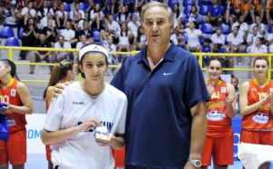 Les U16 et Hind Ben Abdelkader récompensés des Mérites sportifs de la Fédération Wallonie-Bruxelles