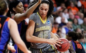 Brittney Griner, le dunk en NCAA !