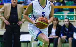 Une Américaine à Castors Braine: Sidney Spencer